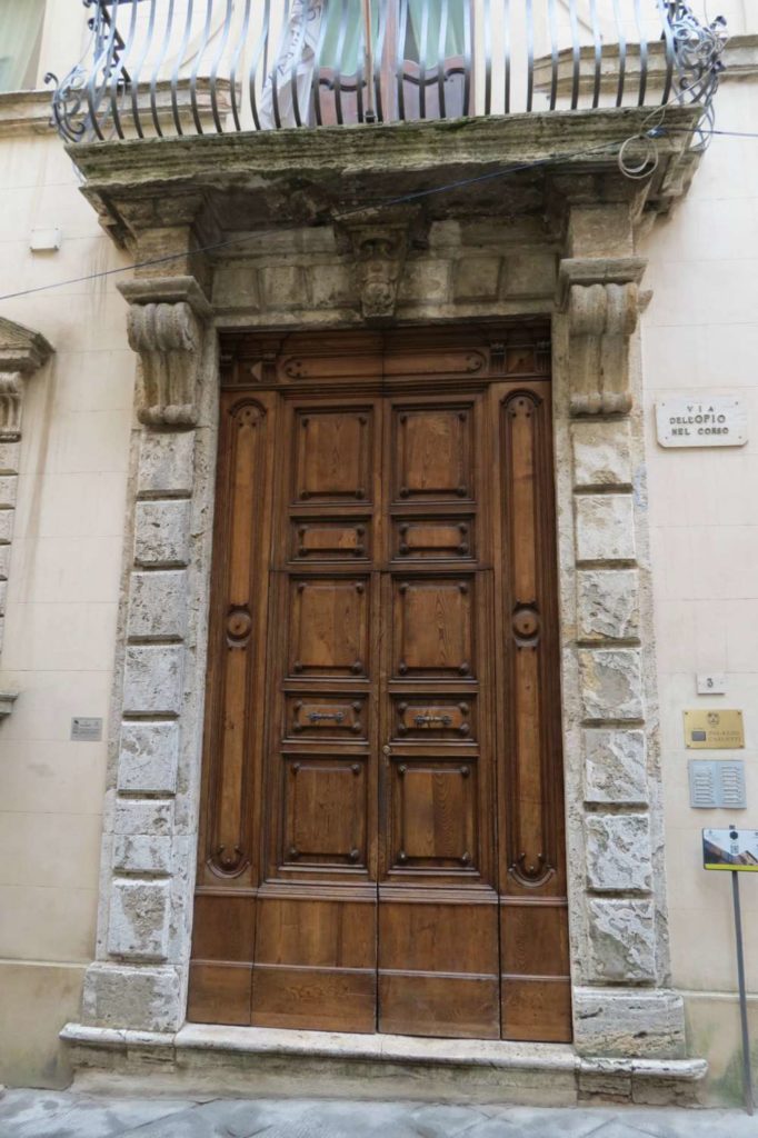 Door in Montepulciano, Italy