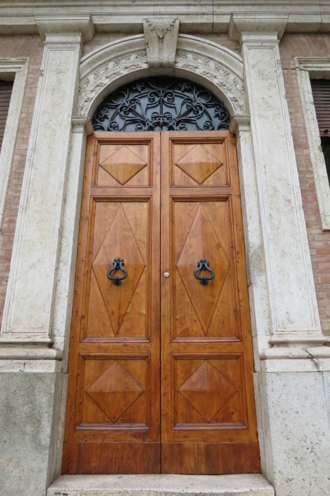 Door in Siena
