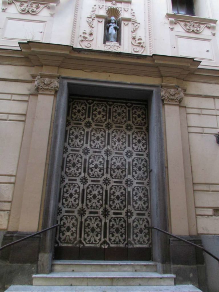 Door in Sorrento