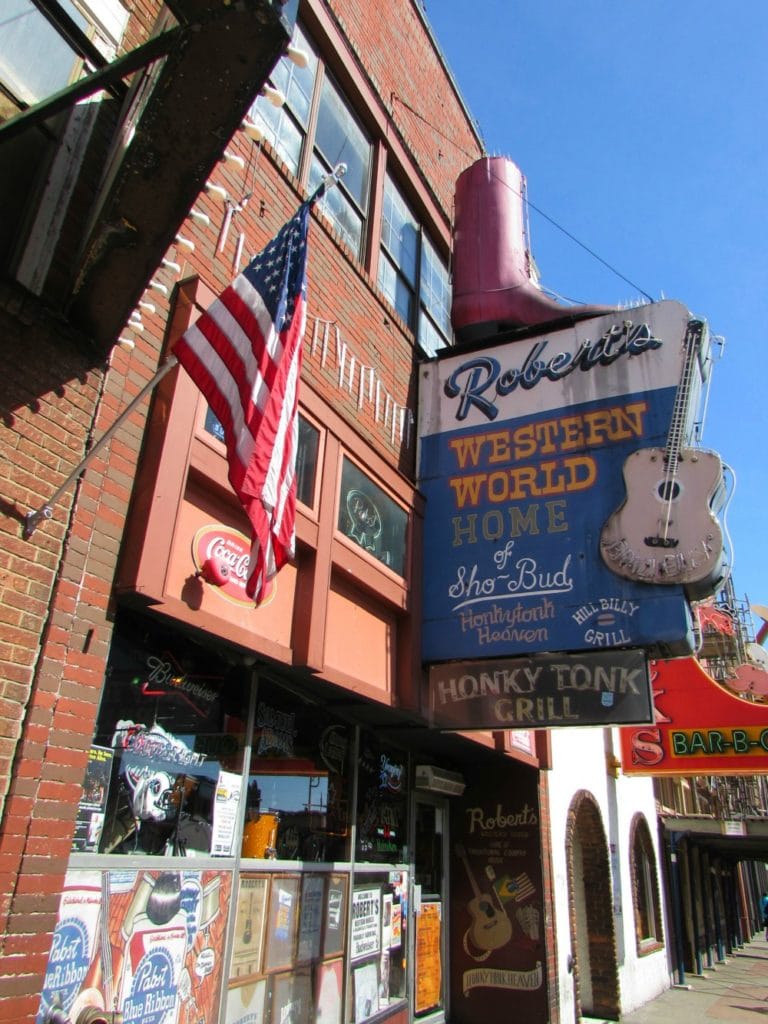 Nashville, Tennessee - Robert's Western World