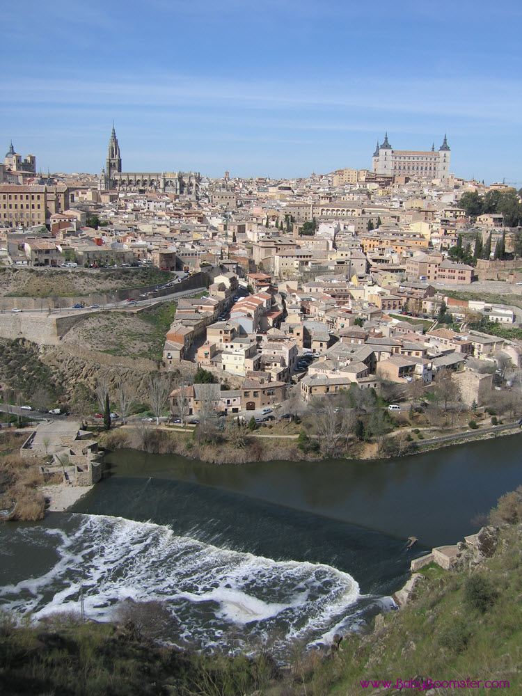 An amazing view of Toledo, Spain - It's an ancient city set on a hill above the plains of Castilla-La Mancha in central #Spain. #ToledoSpain #LaMancha #sidetripfromMadrid #medievaltown #visitSpain