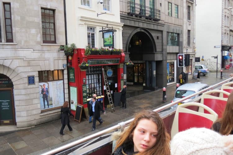 Passing by the Tipperary Pub on the Big Bus Tours London Red Tour #redtour #bigbustours #london #pub