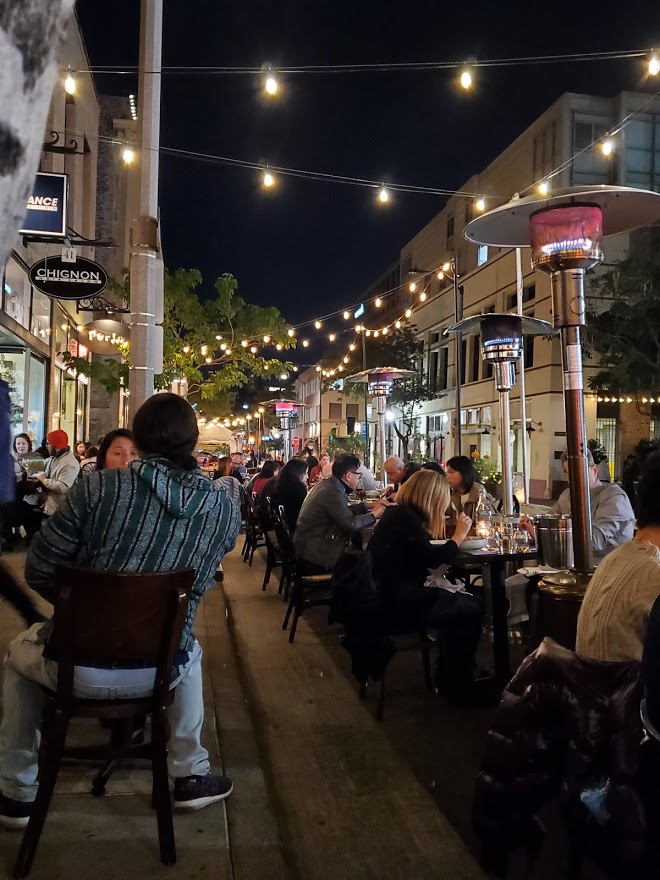 Pasadena outdoor dining during the pandemic