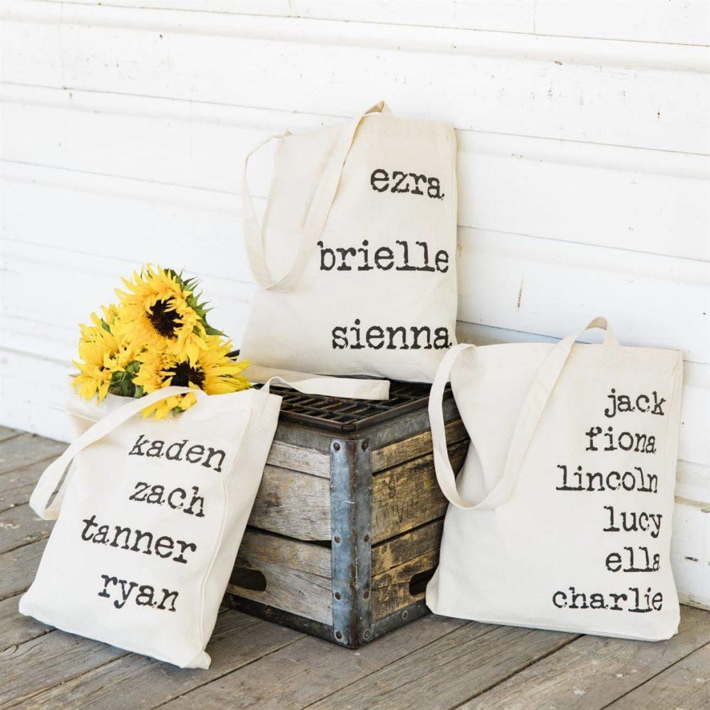 Personalized name tote bags from Jane.com